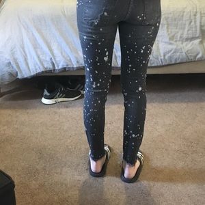 Zara black stretch jean with paint splatter